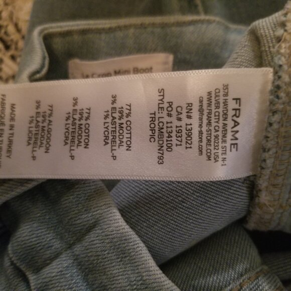 FRAME denim - Le Crop Mini Boot - Picture 2 of 9